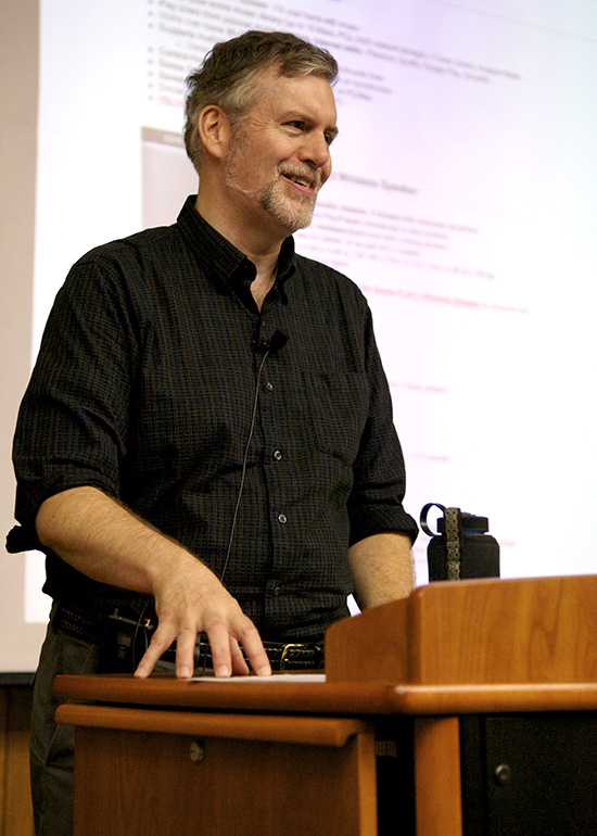 Doug Dixon at PMUG's November 2014 meeting — photo by Michael Blank